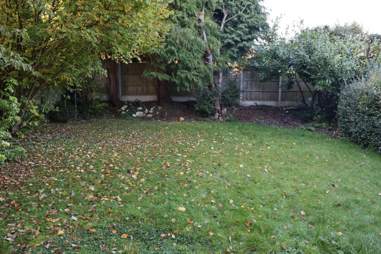 Spacious 4 Bed Home Near Nec, Jlr & Airport Parking For 3 Cars Ideal For Contractors! 索利赫尔 外观 照片
